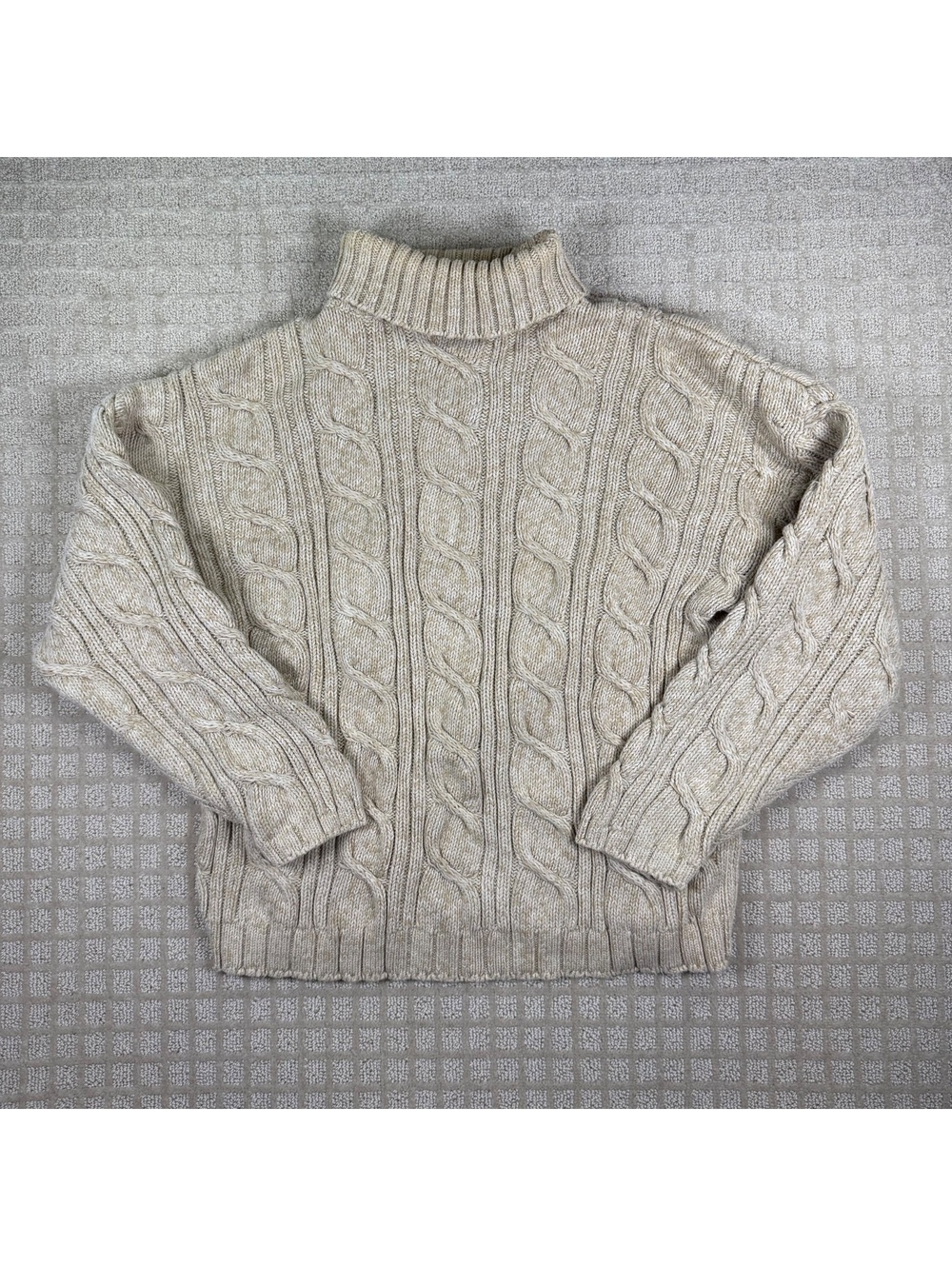 Club Monaco cream cable knit turtleneck sweater large